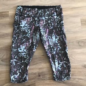 Lululemon Run Crops